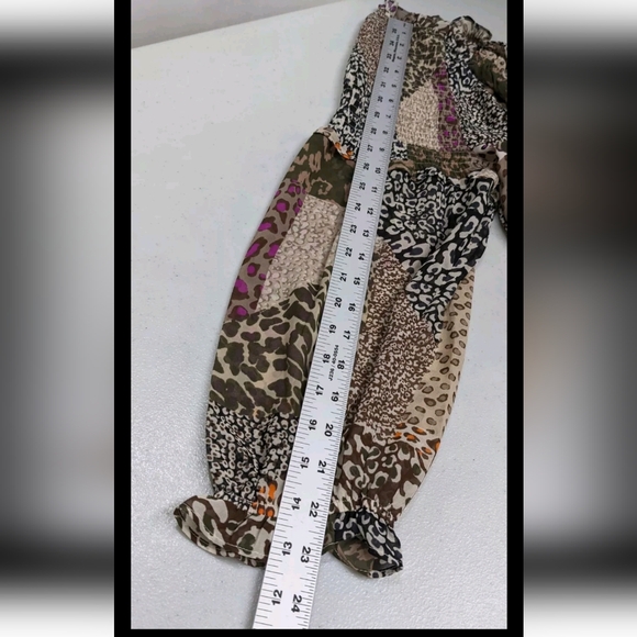 NWT est. 1848 Peasant Top Blouse Smocked Shoulder Patchwork Look Boho L Leopard - Picture 9 of 9